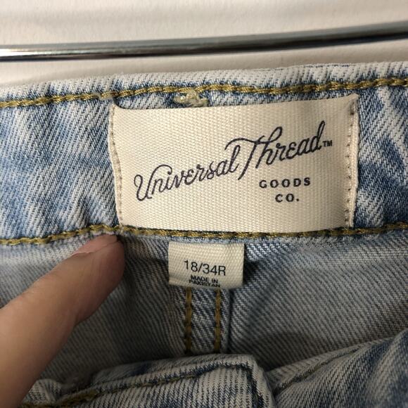 Universal Thread NWT Women's Vintage Stretch High-Rise Straight Jeans Size 18 - Picture 7 of 12